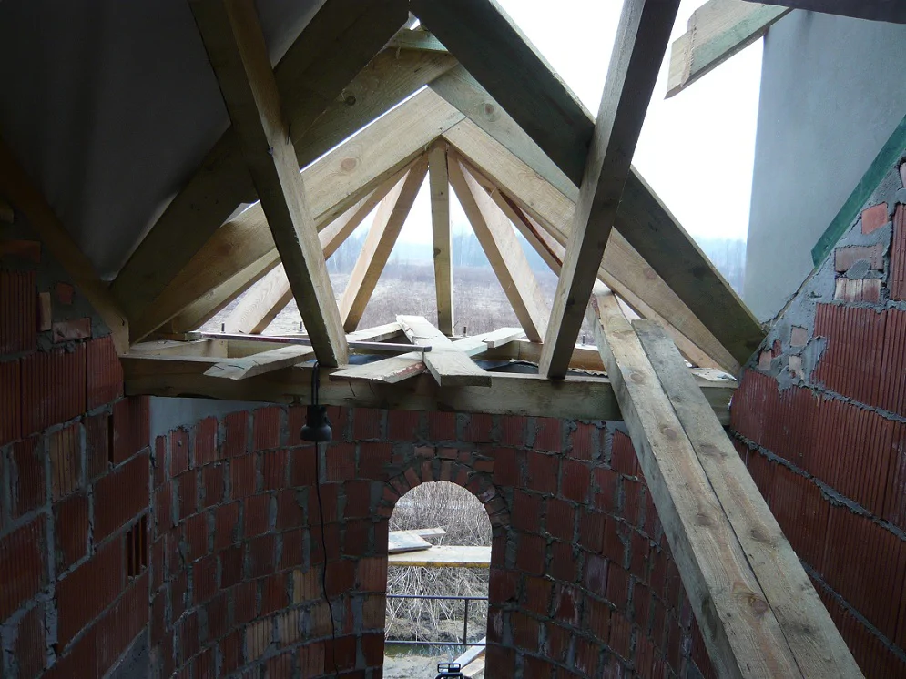 Budowa Domu Jednorodzinnego, stan surowy, mury, więźba dachowa