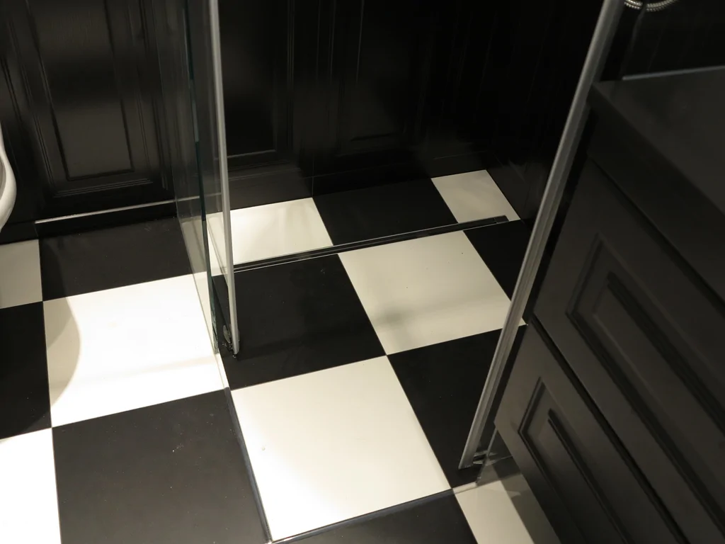 framuga drzwi oświetlenie