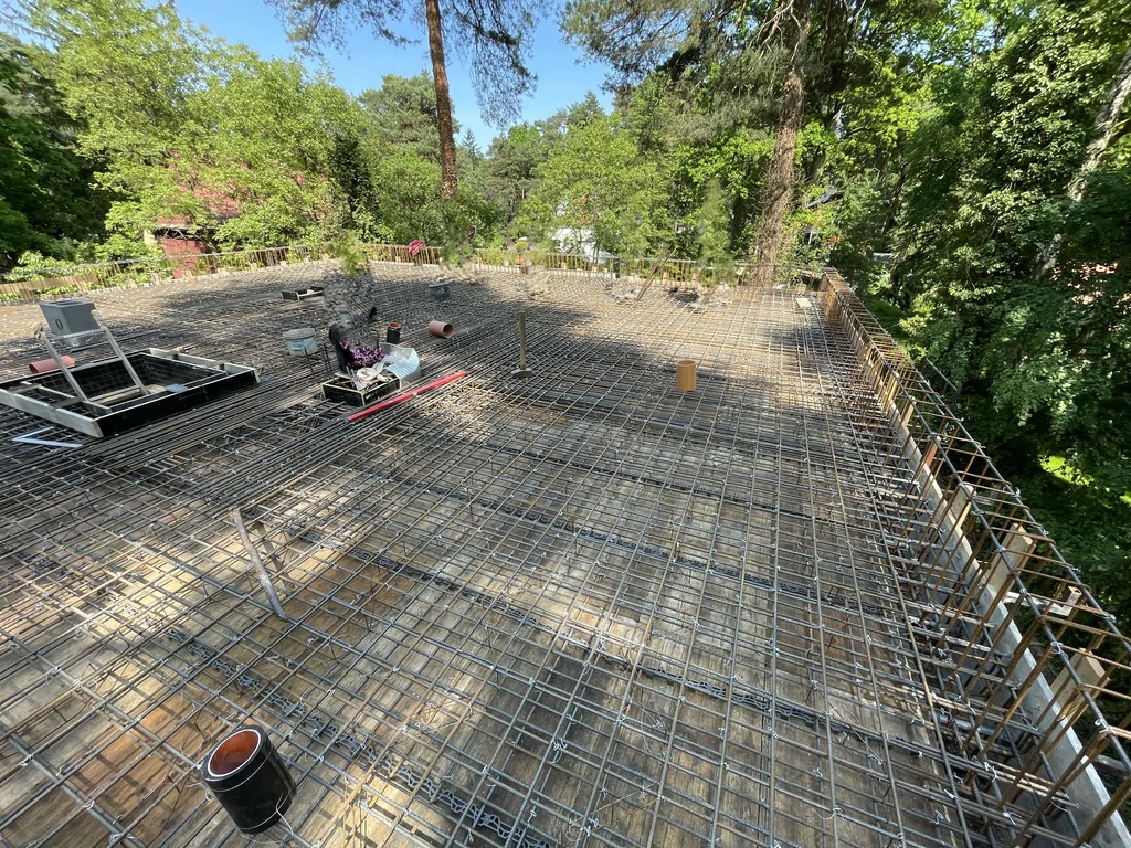 zbrojenie stropu piętra, szalunki wieńców 