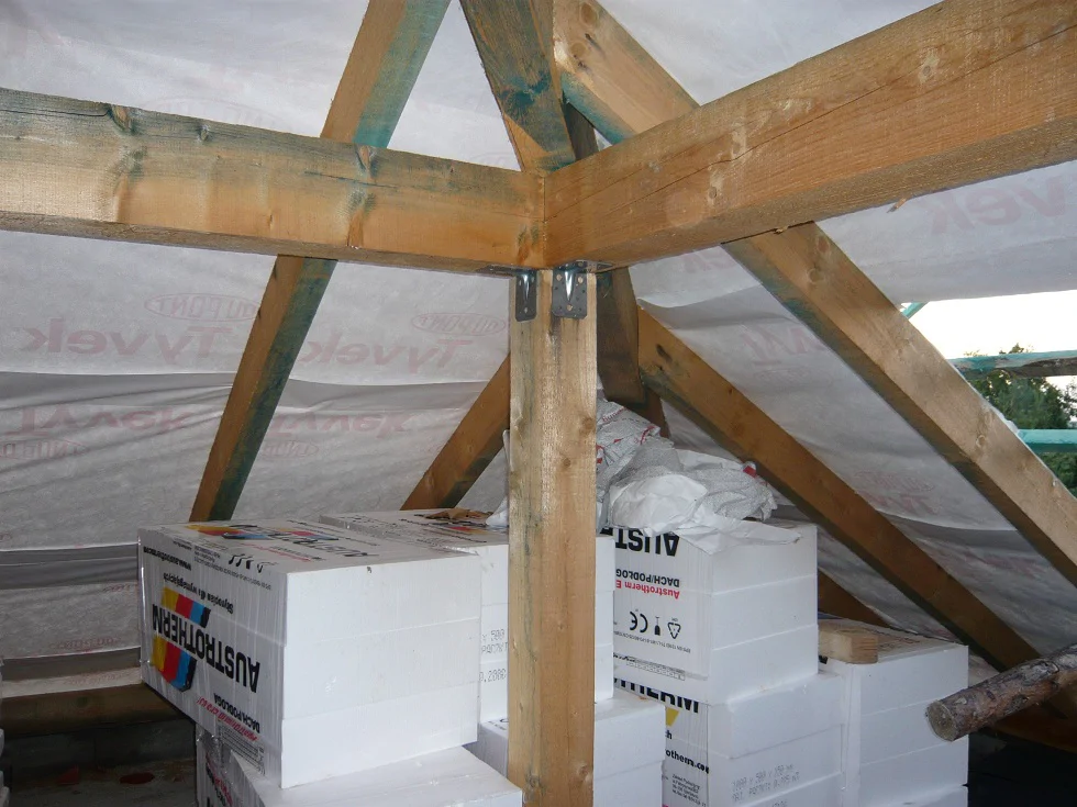 Więźba dachowa, łączenie więźby