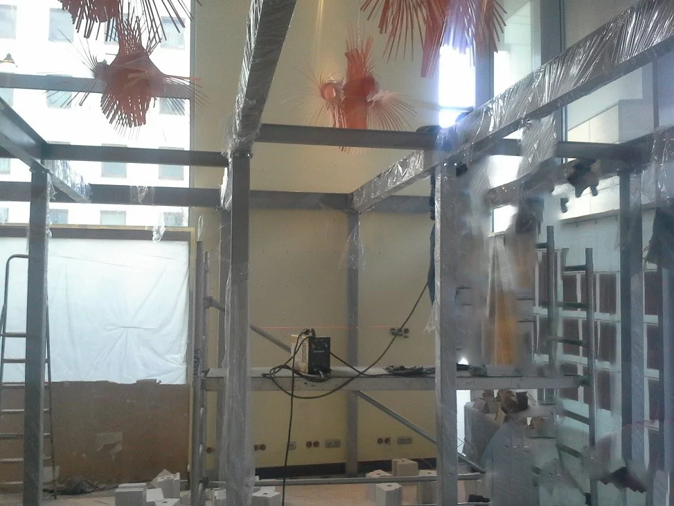 Remont biura, rusztowanie, malowanie