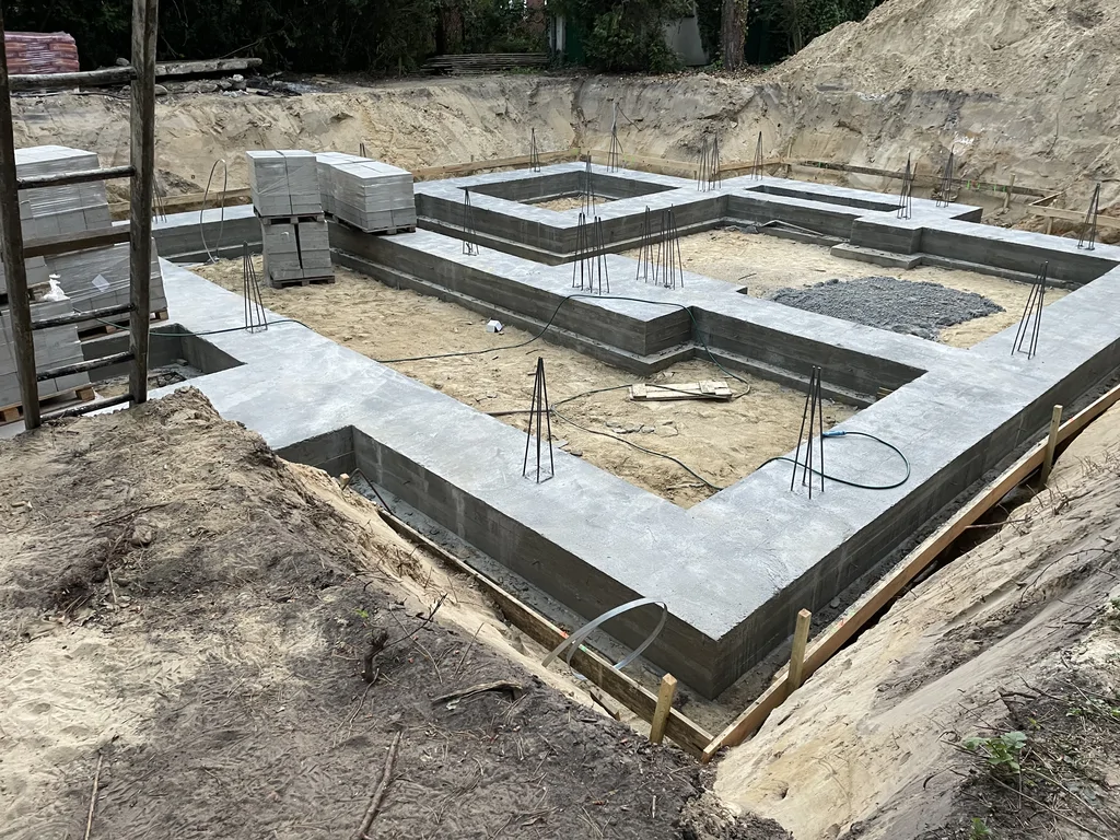 prace zasypowe fundamentów  